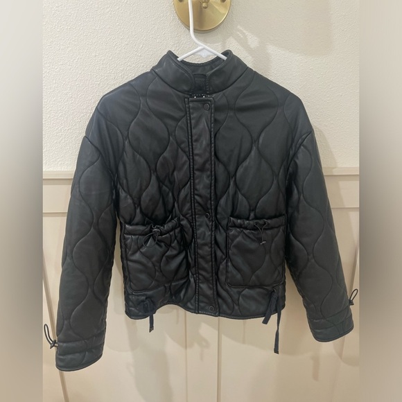 Slate & Willow Quilted Faux Leather Black Jacket Size Small - Picture 7 of 16